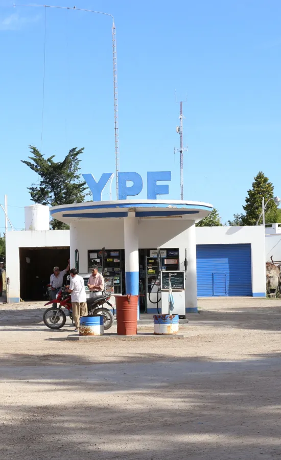 Vieja Estación de Servicio YPF