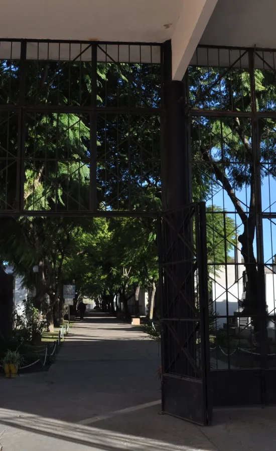 Cementerio Municipal de Lobos