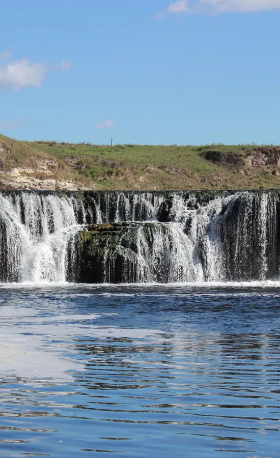 Cascada Cifuentes - Río Quequén