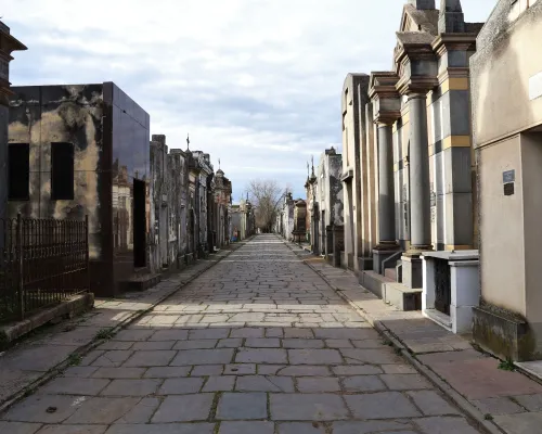 Cementerio Municipal de Azul