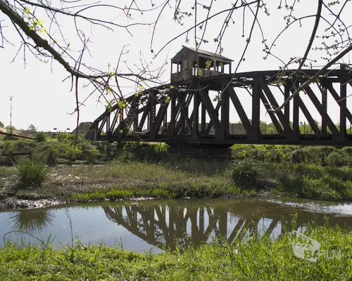 Puente Giratorio