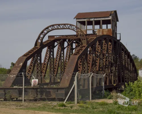 Puente Giratorio