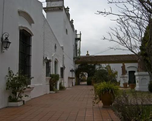 Cabildo y Complejo Museográfico Provincial Enrique Udaondo