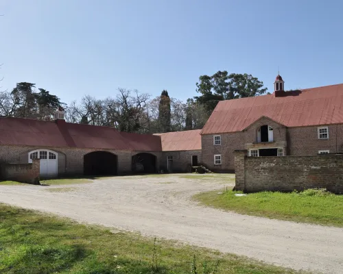 Estancia Reserva El Destino 