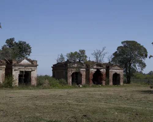 Cementerio Abandonado Sud