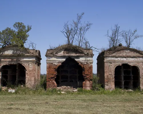 Cementerio Abandonado Sud