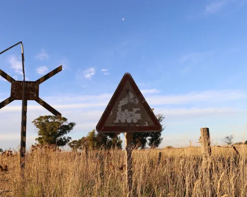 Estación de Ferrocarril abandonada Defferrari