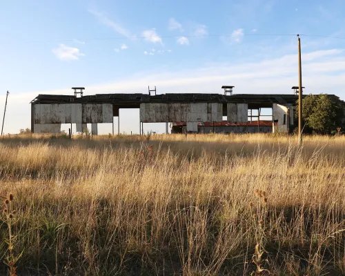 Estación de Ferrocarril abandonada Defferrari