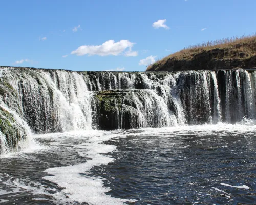 Cascada Cifuentes - Río Quequén