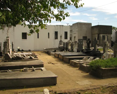 Cementerio de Olivos